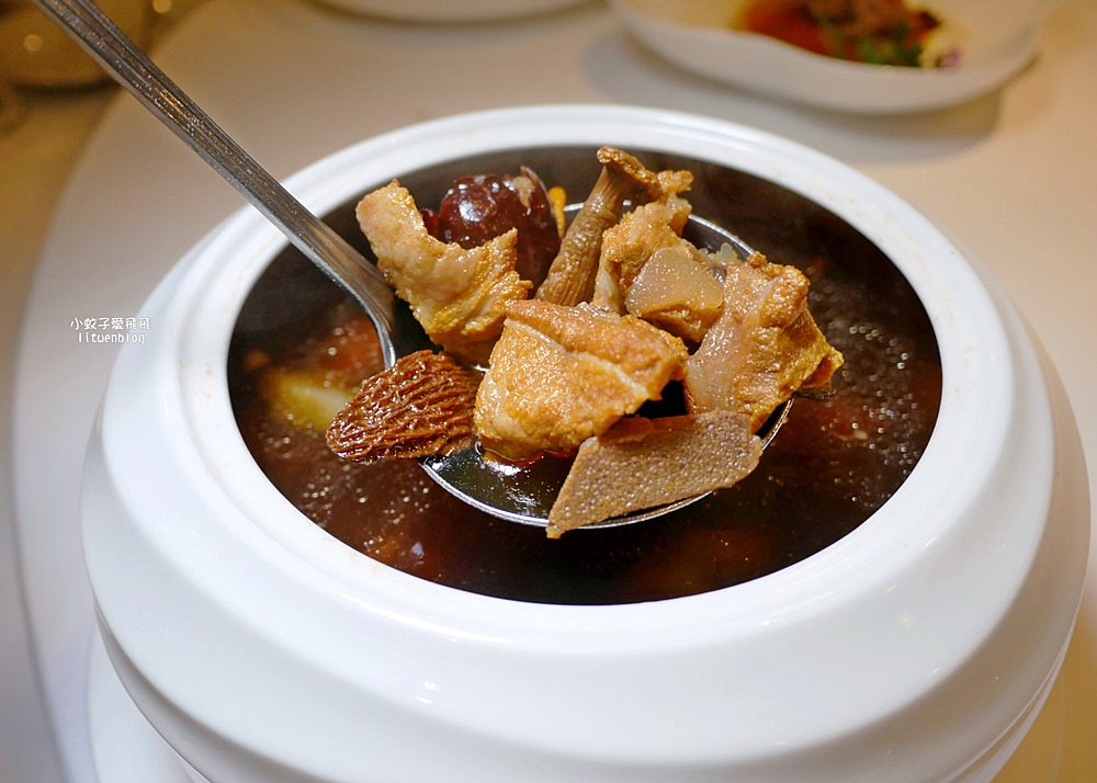 歐華酒店「歐華軒」春酒尾牙經典風味粵菜三桌就能開席