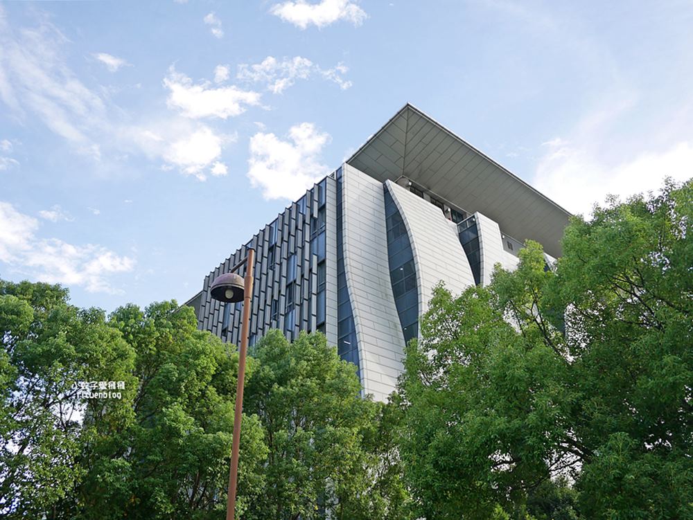 三峽景點「國立臺北大學圖書館」曾獲PTT推薦全台最美大學圖書館前三名