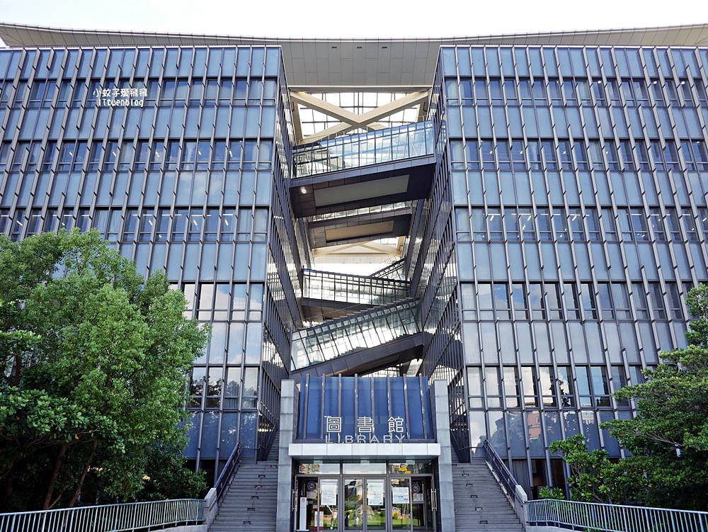 三峽景點「國立臺北大學圖書館」曾獲PTT推薦全台最美大學圖書館前三名 三峽景點「國立臺北大學圖書館」曾獲PTT推薦全台最美大學圖書館前三名