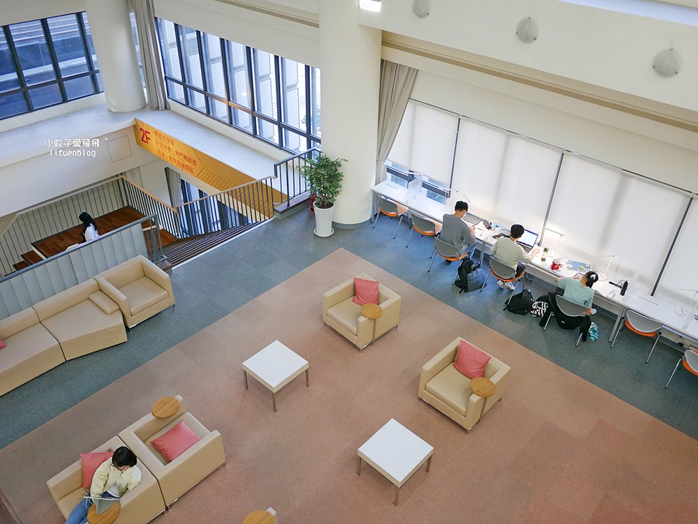 三峽景點「國立臺北大學圖書館」曾獲PTT推薦全台最美大學圖書館前三名 三峽景點「國立臺北大學圖書館」曾獲PTT推薦全台最美大學圖書館前三名