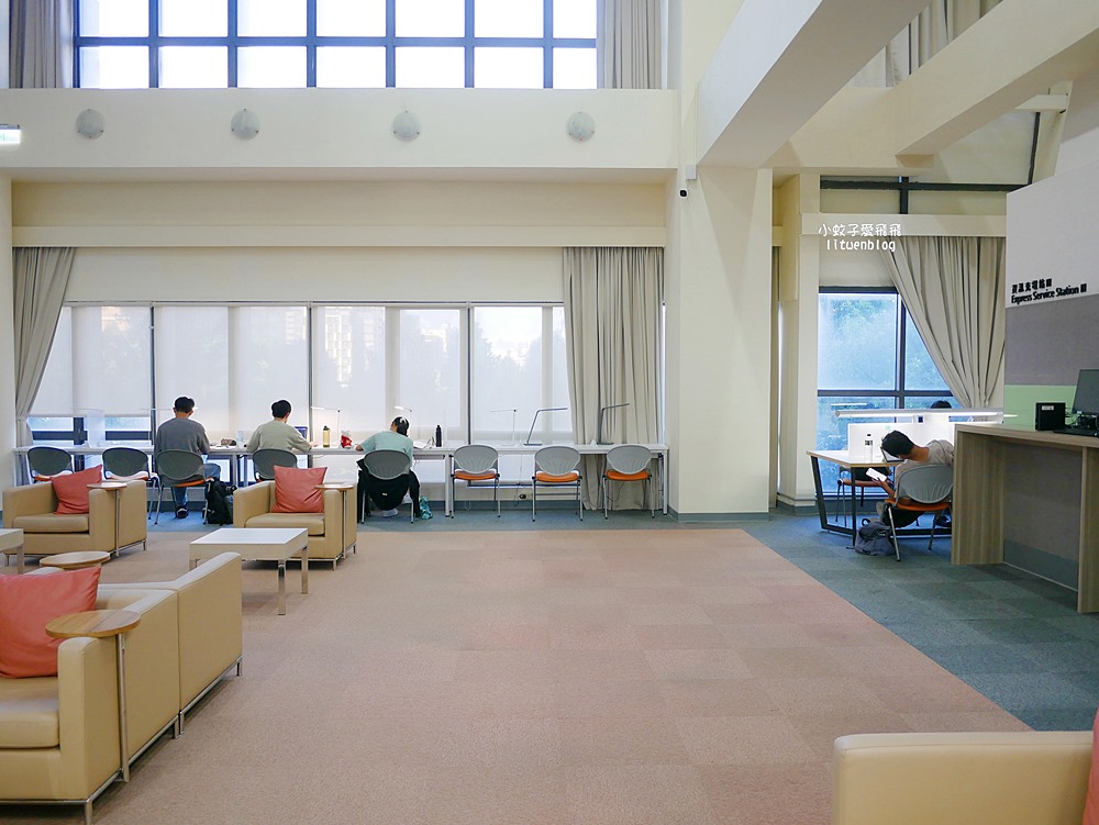 三峽景點「國立臺北大學圖書館」曾獲PTT推薦全台最美大學圖書館前三名 三峽景點「國立臺北大學圖書館」曾獲PTT推薦全台最美大學圖書館前三名