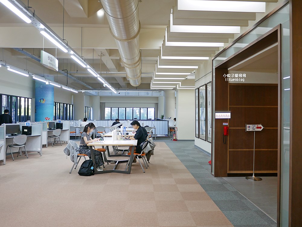 三峽景點「國立臺北大學圖書館」曾獲PTT推薦全台最美大學圖書館前三名 三峽景點「國立臺北大學圖書館」曾獲PTT推薦全台最美大學圖書館前三名