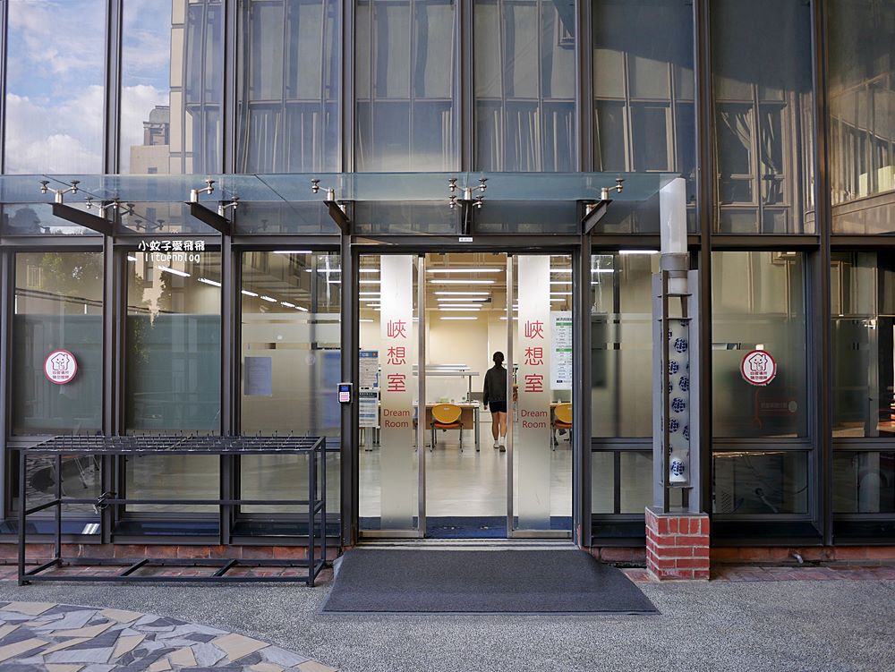 三峽景點「國立臺北大學圖書館」曾獲PTT推薦全台最美大學圖書館前三名