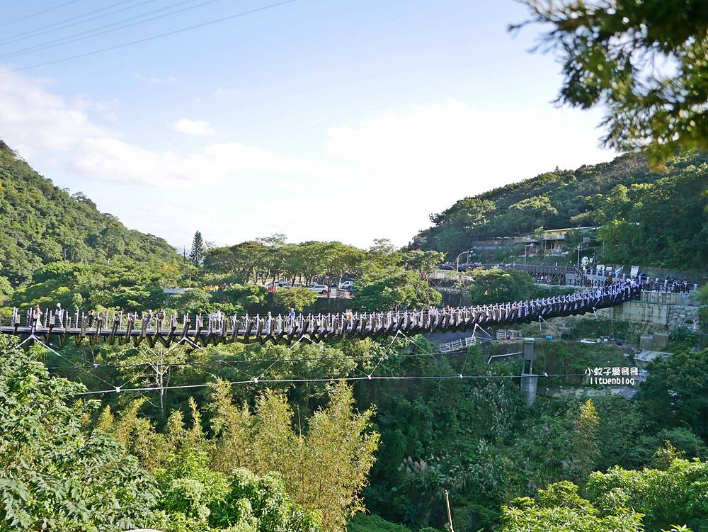全台唯一紫色吊橋「白石湖吊橋」周邊景點春秋步道、同心池、夫妻樹、草莓園一日遊 全台唯一紫色吊橋「白石湖吊橋」周邊景點春秋步道、同心池、夫妻樹、草莓園一日遊