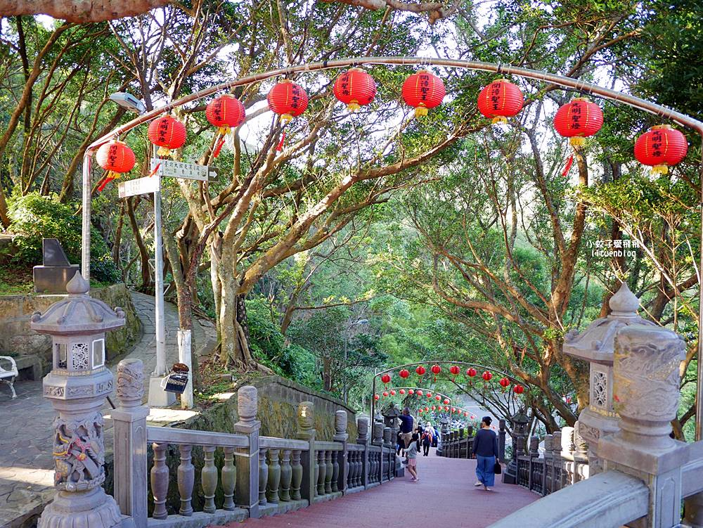 「碧山巖藝文休閒中心」咖啡隨喜價不限時賞大台北百萬景觀 「碧山巖藝文休閒中心」咖啡隨喜價不限時賞大台北百萬景觀