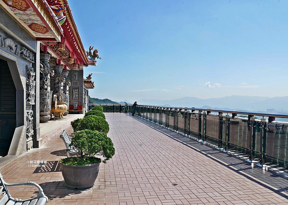 「碧山巖藝文休閒中心」咖啡隨喜價不限時賞大台北百萬景觀 「碧山巖藝文休閒中心」咖啡隨喜價不限時賞大台北百萬景觀
