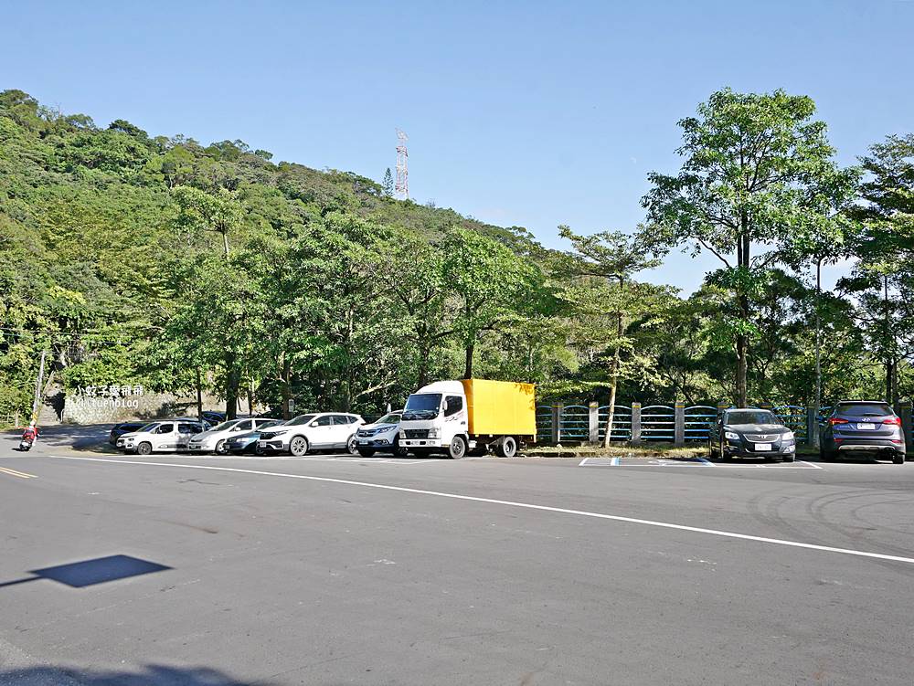 內湖秘境「碧山露營場」絕美空中廊道賞台北101飛機起降免費入場