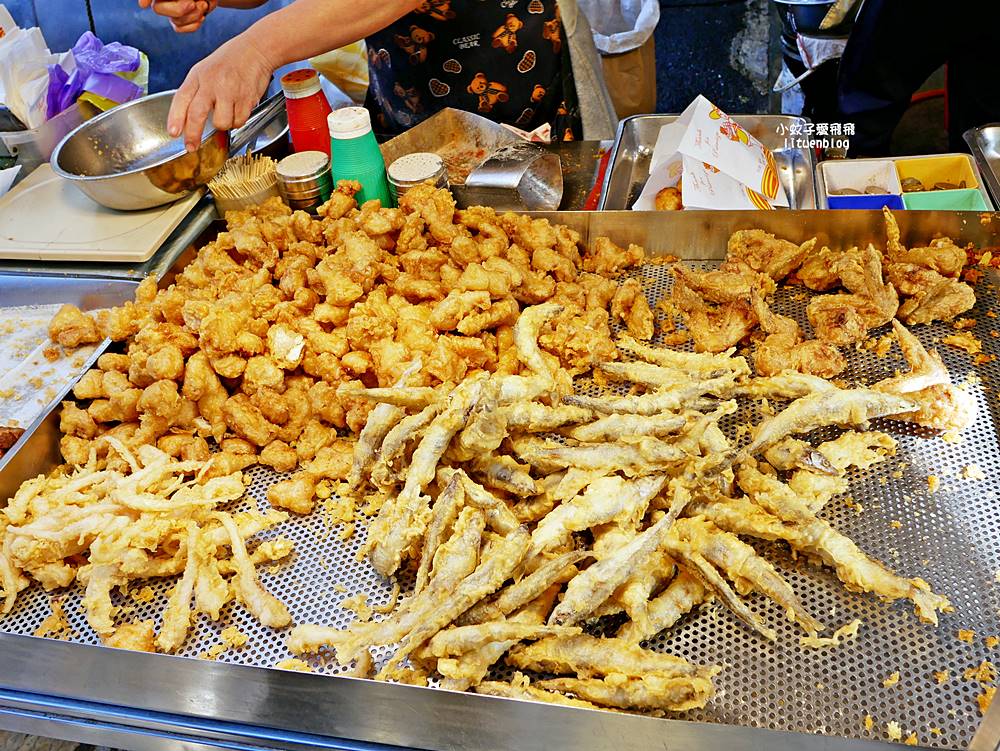 關渡美食「關渡市場鮮炸雞」賣30年超熱銷炸物，新鮮乾淨好吃