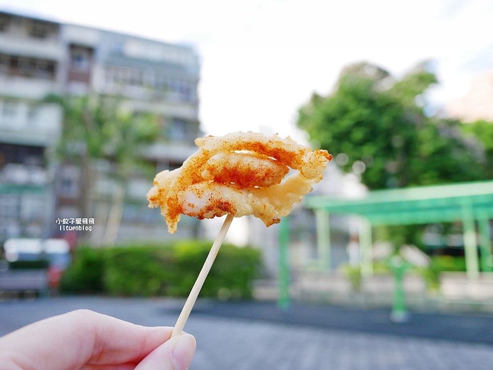 關渡美食「關渡市場鮮炸雞」賣30年超熱銷炸物，新鮮乾淨好吃