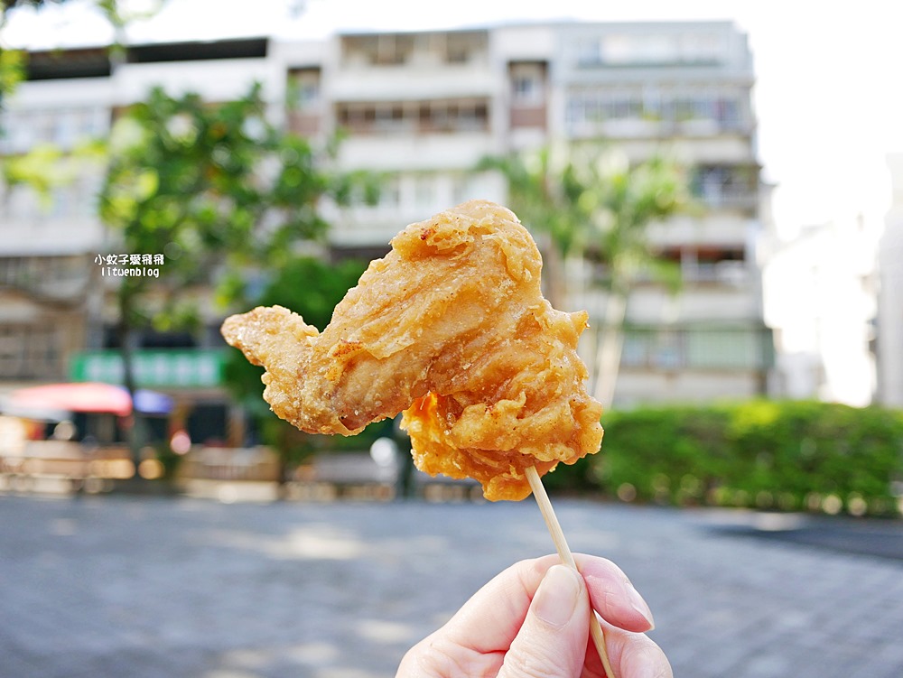 關渡美食「關渡市場鮮炸雞」賣30年超熱銷炸物，新鮮乾淨好吃