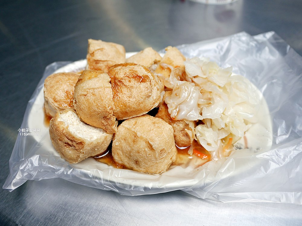 關渡美食「阮Q臭豆腐」巷仔內的人氣軟Q臭豆腐與越南牛肉米線