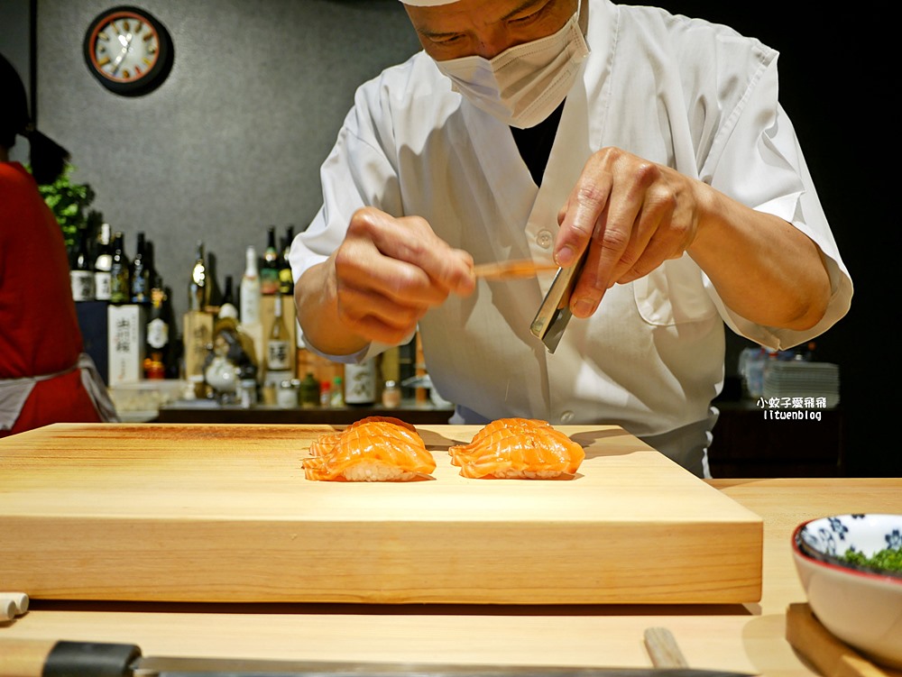 內湖湖光市場「仁壽司」無菜單板前壽司料理，無菜單板前壽司料理都是主顧客