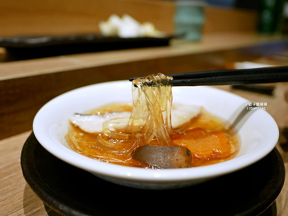 內湖湖光市場「仁壽司」無菜單板前壽司料理，無菜單板前壽司料理都是主顧客