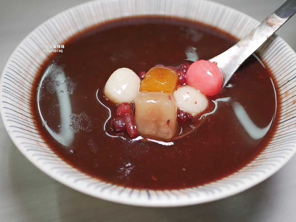 三峽美食「芋見豆花」已三訪豆花、奶凍、剉冰料多可口乾淨 三峽美食「芋見豆花」已三訪豆花、奶凍、剉冰料多可口乾淨