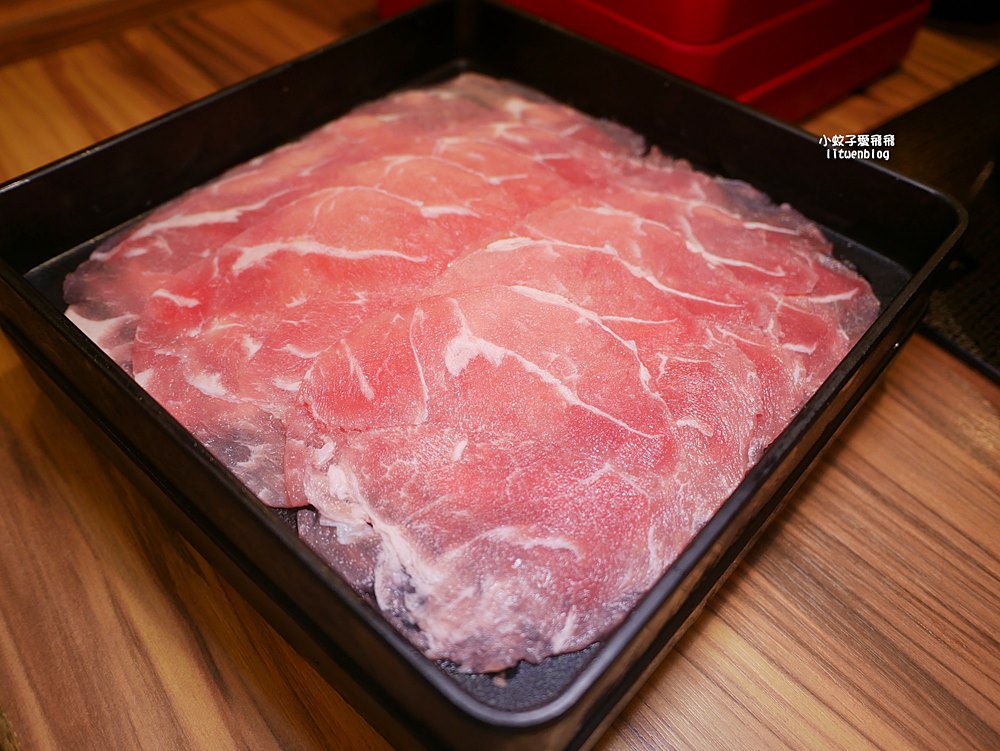 台北壽喜燒吃到飽推薦「潮肉壽喜燒」539元起多款肉+自助吧無限供應