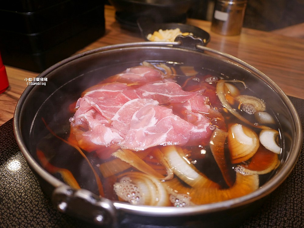 台北壽喜燒吃到飽推薦「潮肉壽喜燒」539元起多款肉+自助吧無限供應