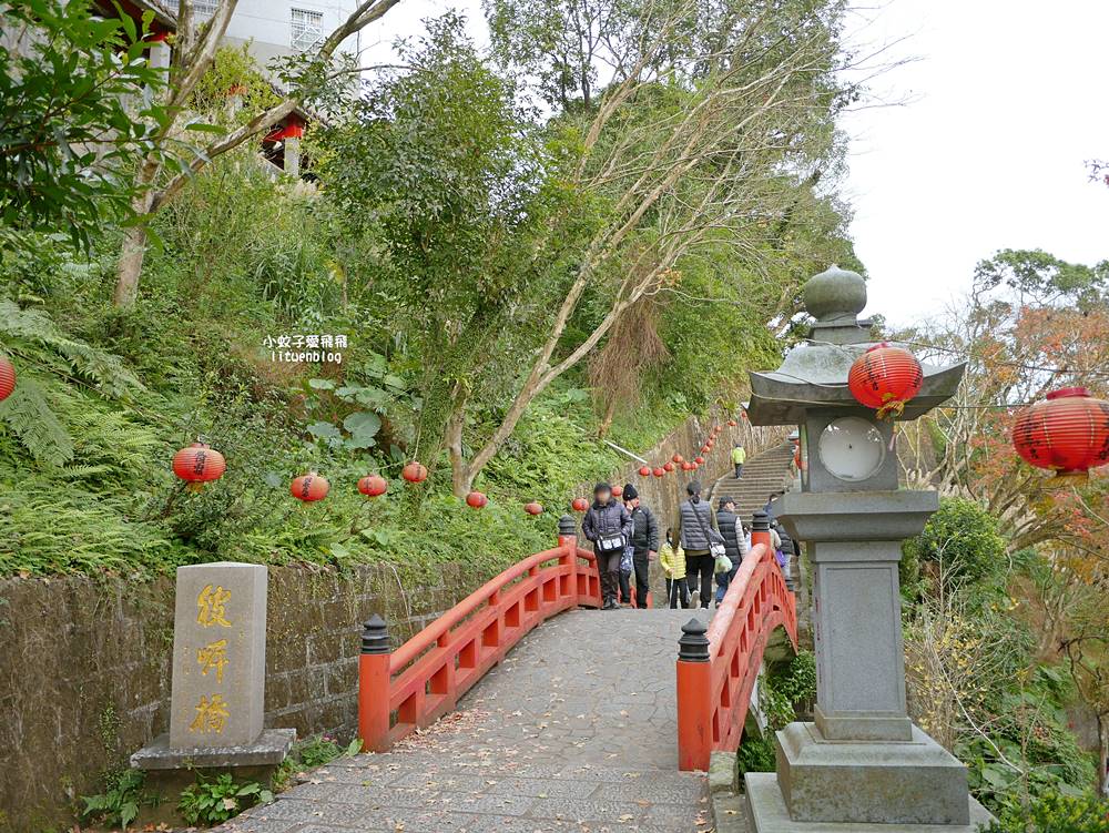 秋冬限定,汐止拱北殿古典雙拱橋賞楓秘境 秋冬限定,汐止拱北殿古典雙拱橋賞楓秘境
