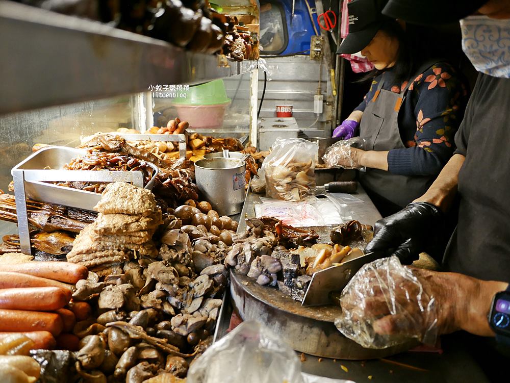 鶯歌美食「林鴻鈞滷味專賣店」超過50年在地排隊乾冷滷