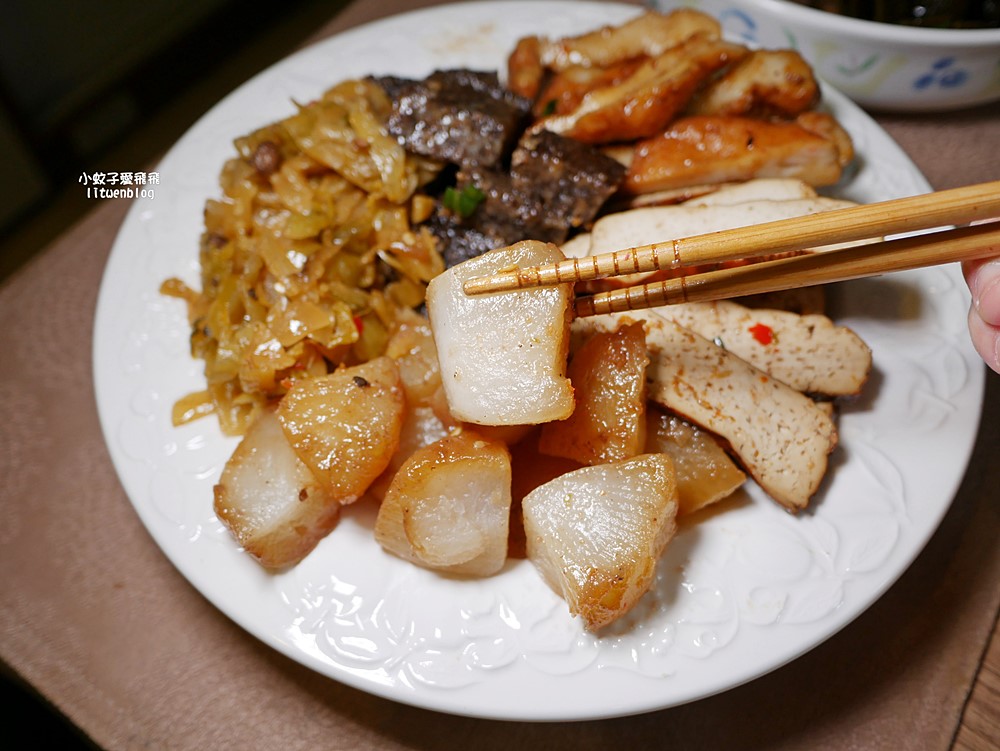 鶯歌美食「林鴻鈞滷味專賣店」超過50年在地排隊乾冷滷