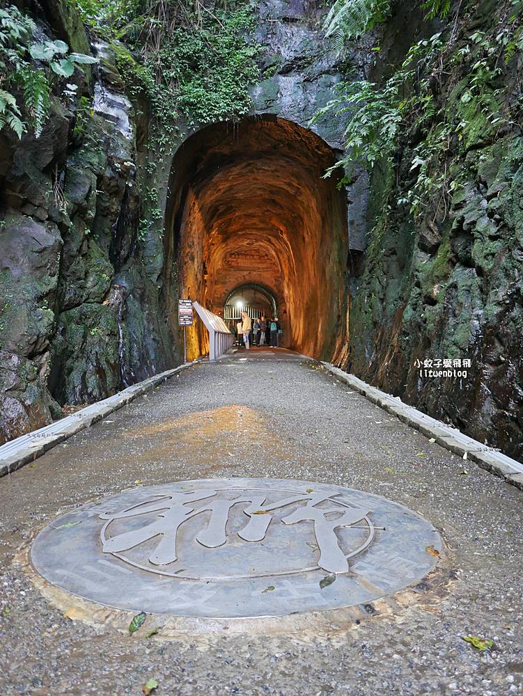 基隆新景點「劉銘傳隧道」重現台灣第一條清代鐵路隧道，獅球嶺砲台俯瞰街市基隆嶼