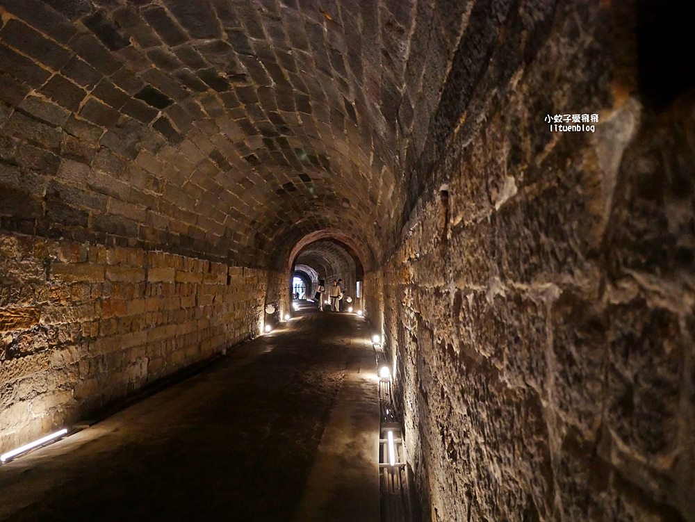 基隆新景點「劉銘傳隧道」重現台灣第一條清代鐵路隧道，獅球嶺砲台俯瞰街市基隆嶼