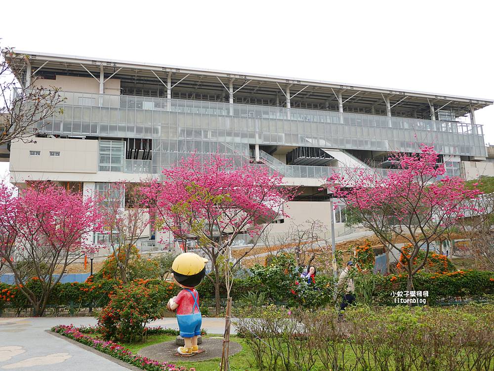 2026鶯歌永吉公園3D彩繪花廊步道、豐富兒童遊戲設施,炮仗花熱門景點,三鶯線永吉公園站 2026鶯歌永吉公園3D彩繪花廊步道、豐富兒童遊戲設施,炮仗花熱門景點,三鶯線永吉公園站