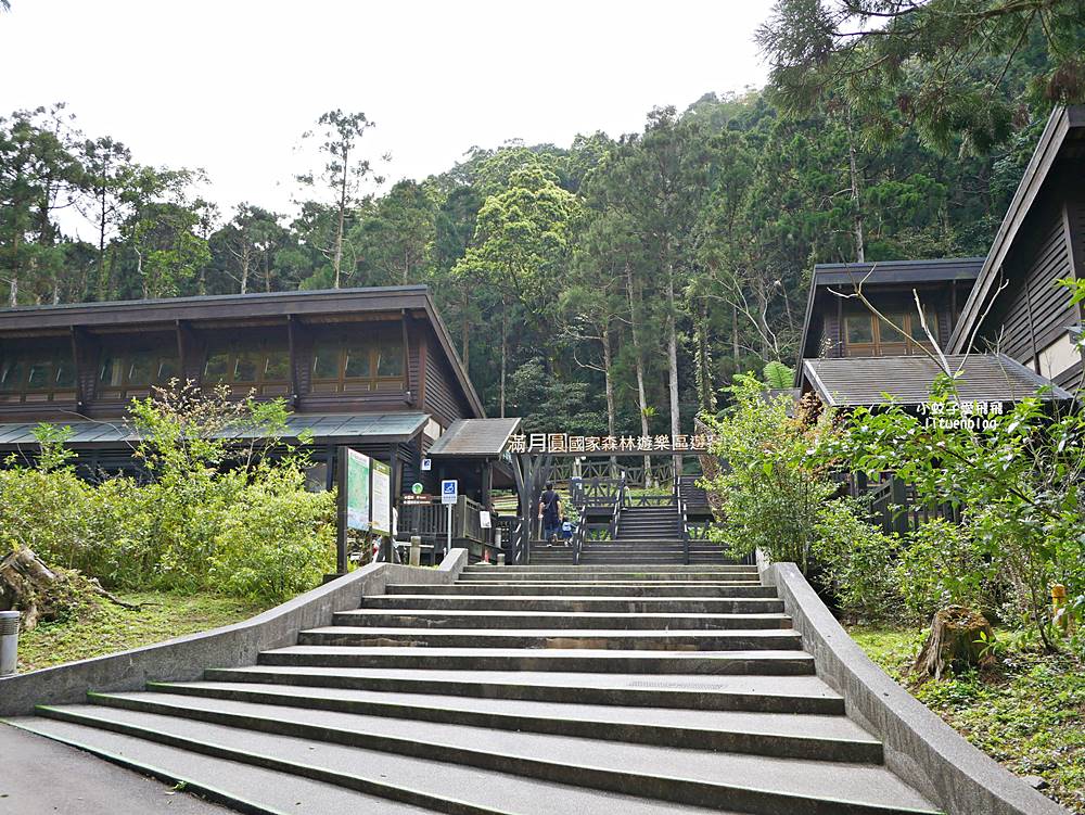三峽景點「滿月圓國家森林遊樂區」滿月圓瀑布&彩虹乍現處女瀑布，柳杉林生態豐富放鬆養心