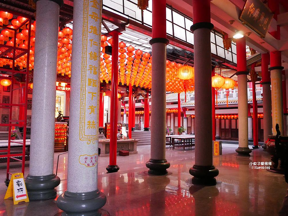 傳統宮廟也能拍出時尚大片！汐止聖德宮180度景觀，捕捉台北盆地黃金時刻