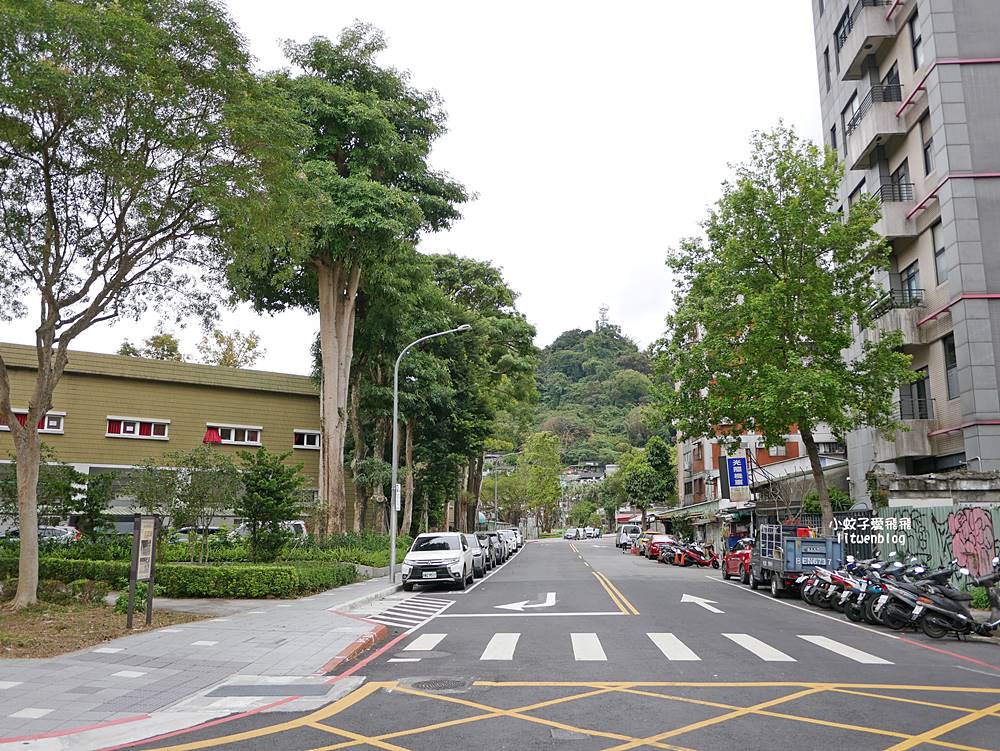 台北公館「蟾蜍山煥民新村」市區裡一甲子歷史山城，探訪空軍眷村的時光記憶
