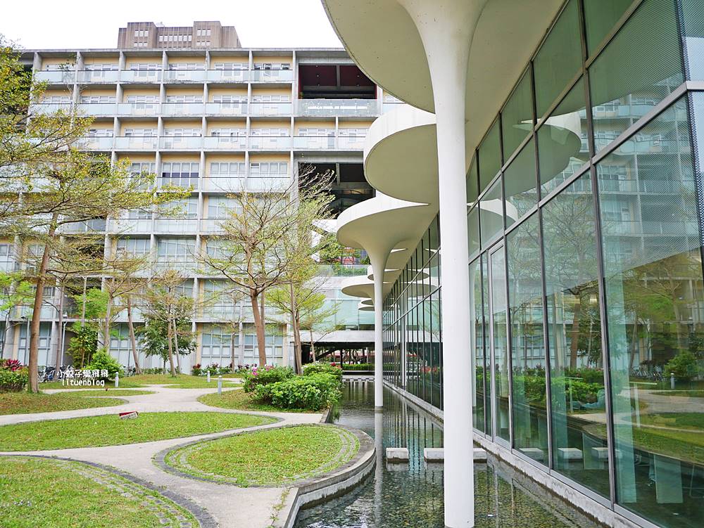 臺灣大學社科院辜振甫先生紀念圖書館，伊東豐雄打造的知識殿堂