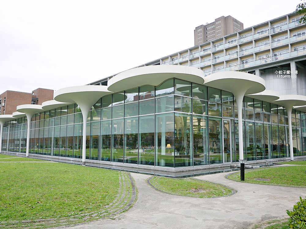 臺灣大學社科院辜振甫先生紀念圖書館，伊東豐雄打造的知識殿堂