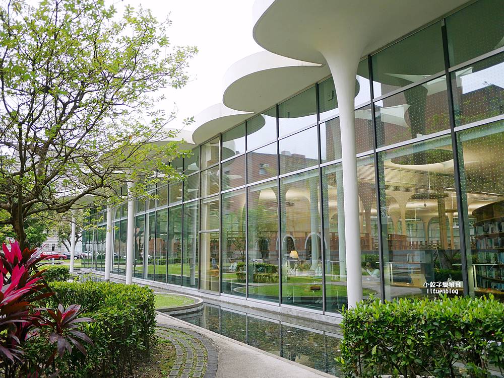 臺灣大學社科院辜振甫先生紀念圖書館，伊東豐雄打造的知識殿堂