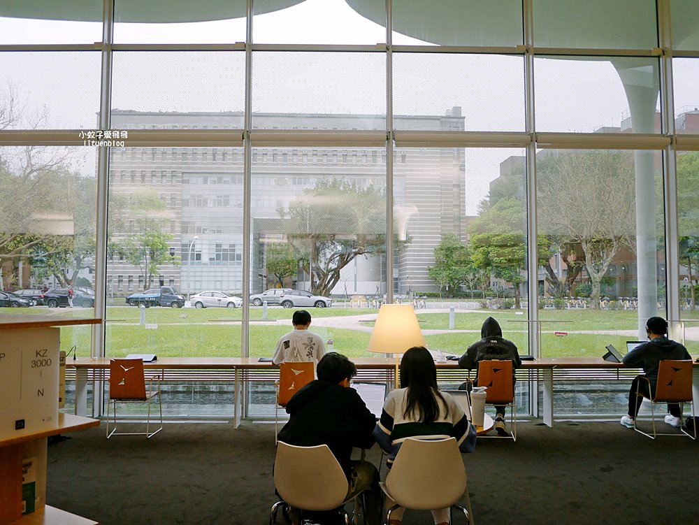 臺灣大學社科院辜振甫先生紀念圖書館，伊東豐雄打造的知識殿堂