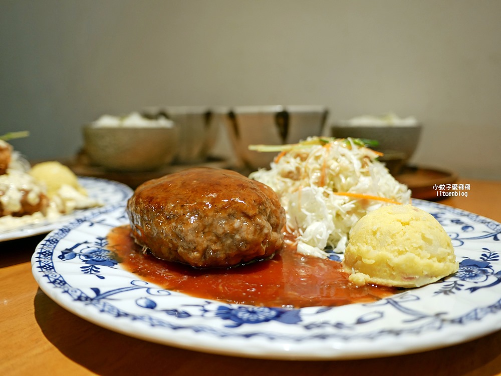 桃園美食「島国洋食｜島國洋食」巷弄裡的人氣和風漢堡排定食