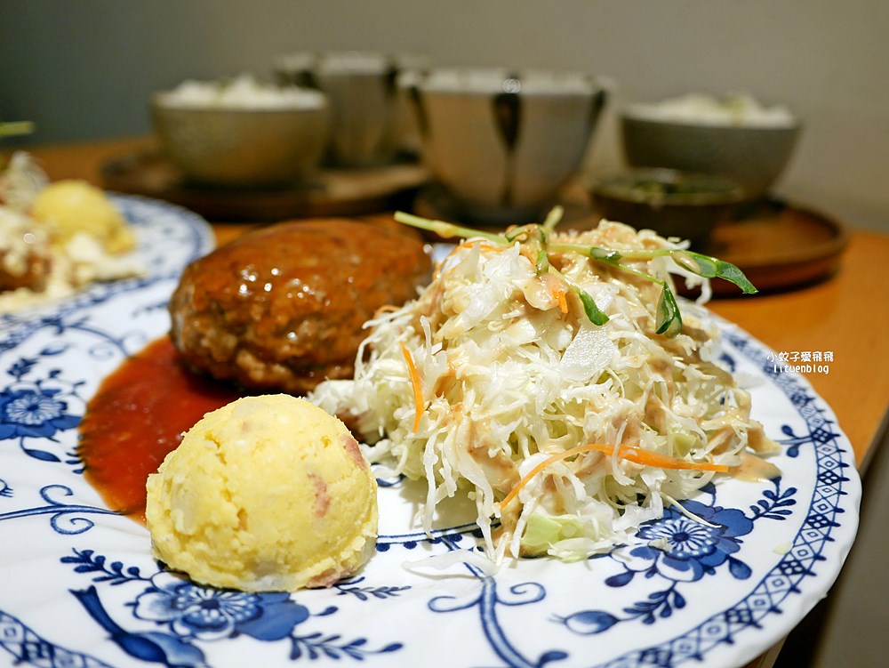 桃園美食「島国洋食｜島國洋食」巷弄裡的人氣和風漢堡排定食