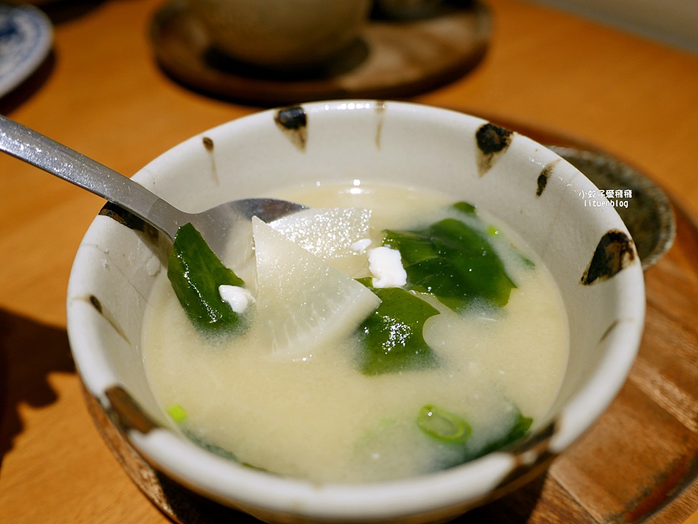 桃園美食「島国洋食｜島國洋食」巷弄裡的人氣和風漢堡排定食