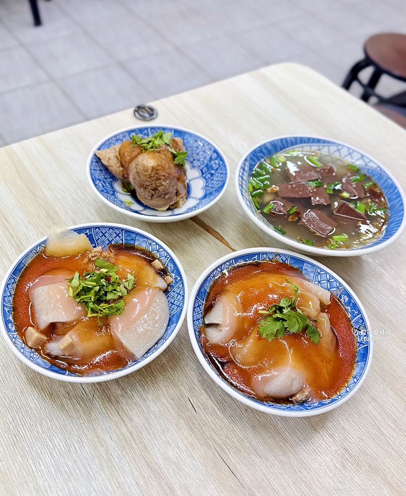 三峽美食「池家肉圓三峽愛國店、民生店」在地市場的人氣肉圓50年老店