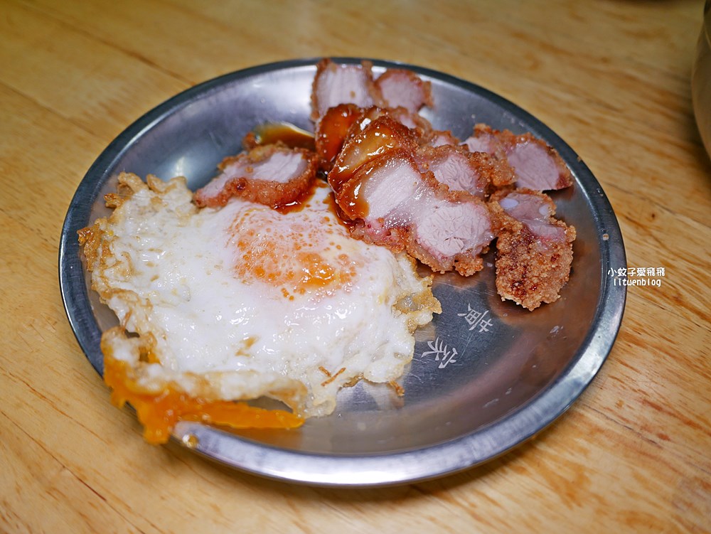 北投市場美食「黃家酸菜滷肉飯」滷肉飯清爽不油膩在地人愛 北投市場美食「黃家酸菜滷肉飯」滷肉飯清爽不油膩在地人愛