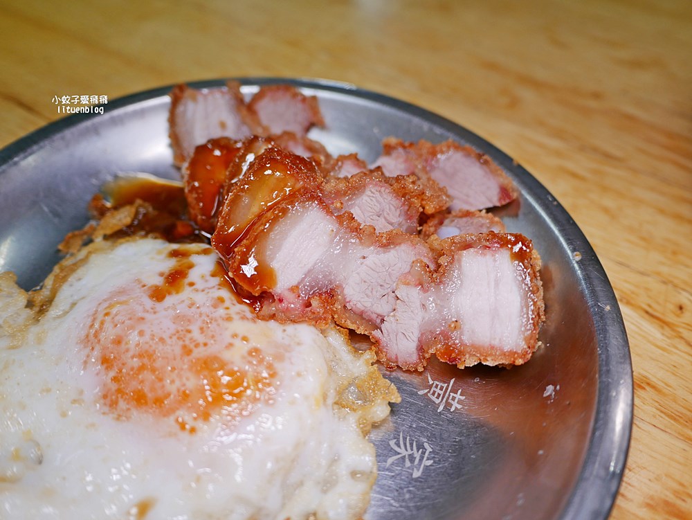 北投市場美食「黃家酸菜滷肉飯」滷肉飯清爽不油膩在地人愛 北投市場美食「黃家酸菜滷肉飯」滷肉飯清爽不油膩在地人愛