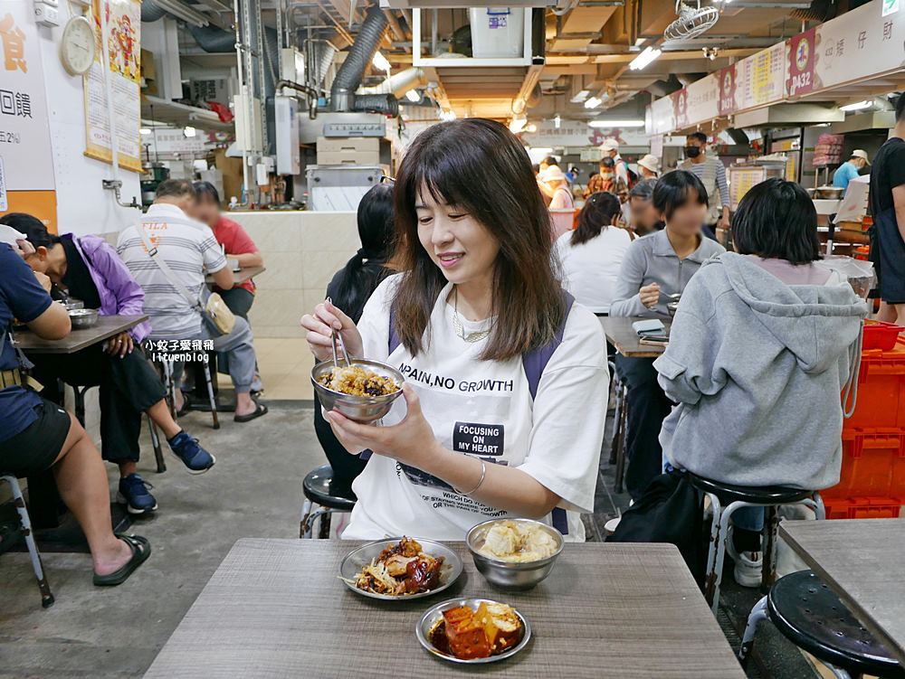 北投市場美食「矮仔財滷肉飯」近半世紀滋味，北投最夯黑金滷肉飯