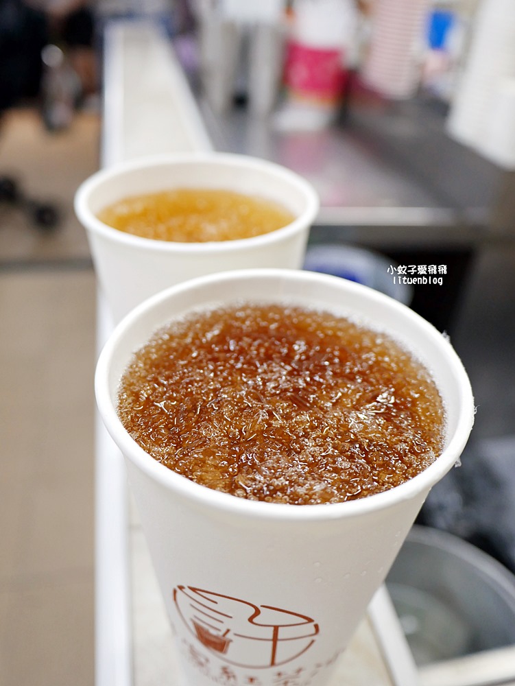 北投市場「許家紅茶」近半世紀只賣紅茶冰綠茶冰 北投市場「許家紅茶」近半世紀只賣紅茶冰綠茶冰