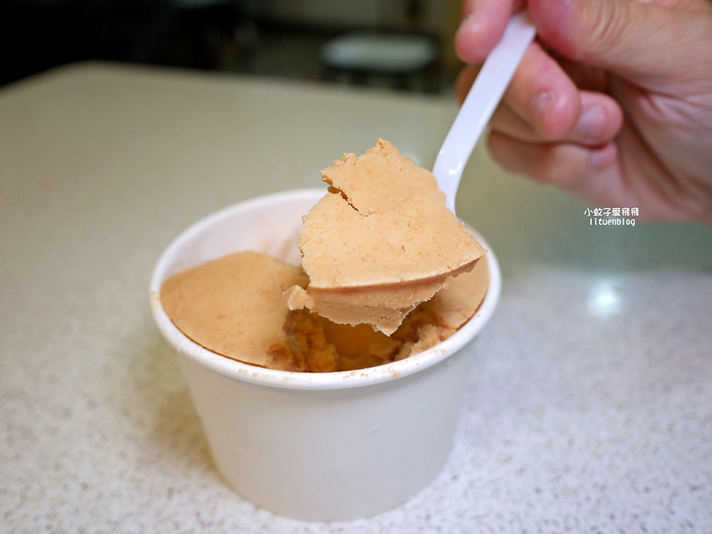 「北門鳳李冰」台北東區必吃冰店，招牌鳳李冰酸甘鹹古早滋味