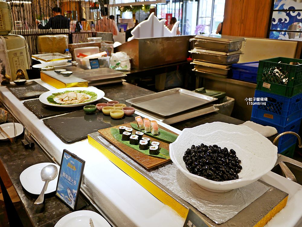 大直美食豐FOOD海陸百匯下午茶2小時吃到飽，壽星四人同行平日一人免費