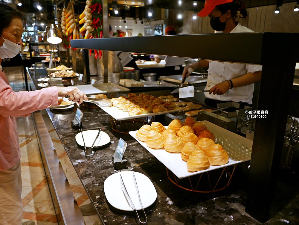 大直美食豐FOOD海陸百匯下午茶2小時吃到飽，壽星四人同行平日一人免費