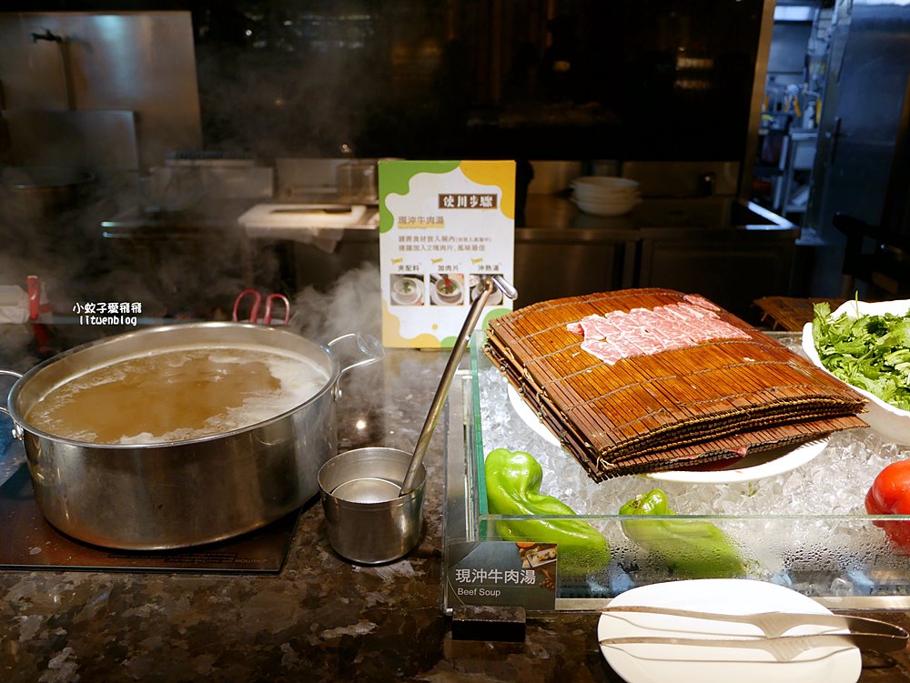 大直美食豐FOOD海陸百匯下午茶2小時吃到飽，壽星四人同行平日一人免費