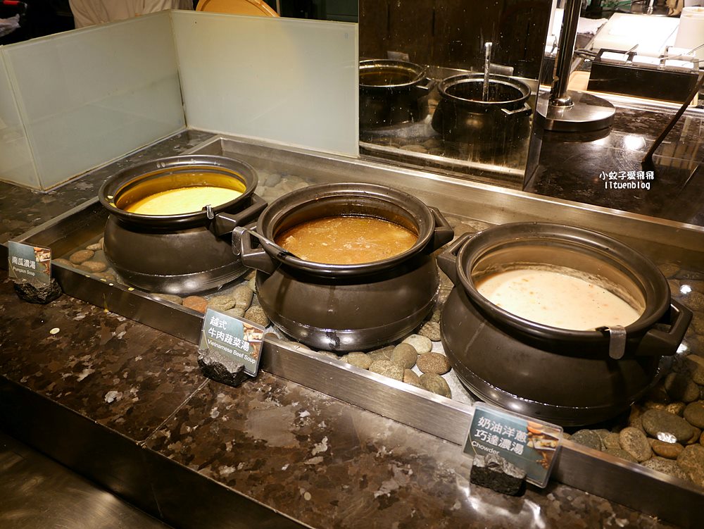 大直美食豐FOOD海陸百匯下午茶2小時吃到飽，壽星四人同行平日一人免費