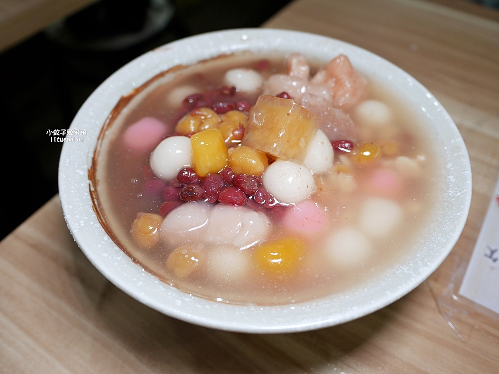萬華美食「三六食粑|原三六圓仔店」讓總統想起媽媽味的鹼粽冰,超過80年老字號 萬華美食「三六食粑|原三六圓仔店」讓總統想起媽媽味的鹼粽冰,超過80年老字號