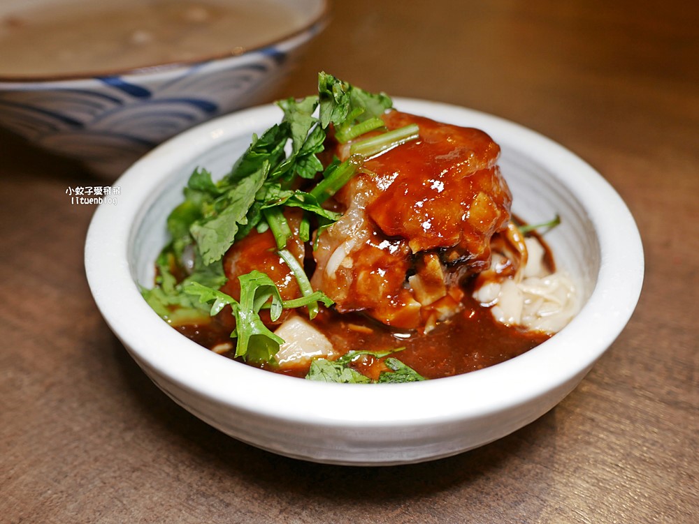 萬華美食「露店蘇來傳|萬華蘇家肉圓油粿」必比登推介肉圓芋粿80年的傳統滋味 萬華美食「露店蘇來傳|萬華蘇家肉圓油粿」必比登推介肉圓芋粿80年的傳統滋味