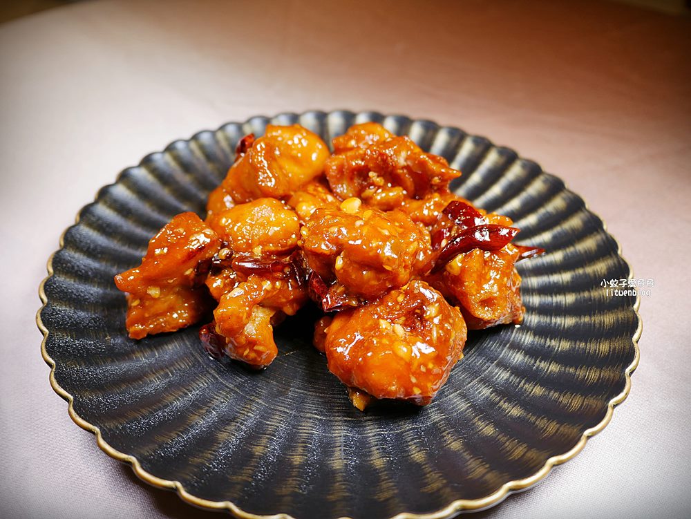 板橋江子翠「彭園婚宴板橋店」兩人就能享用頂級湘菜,超值禮GODIVA雪糕一人一支 板橋江子翠「彭園婚宴板橋店」兩人就能享用頂級湘菜,超值禮GODIVA雪糕一人一支