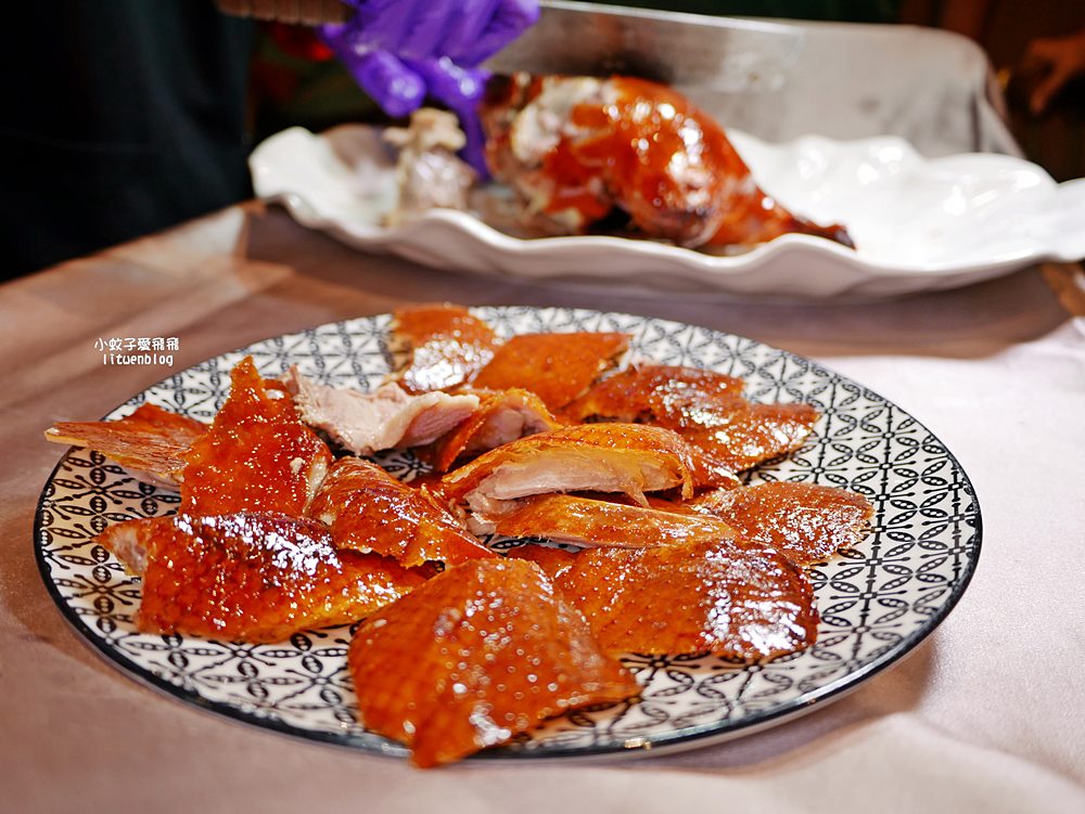 板橋江子翠「彭園婚宴板橋店」兩人就能享用頂級湘菜，超值禮GODIVA雪糕一人一支